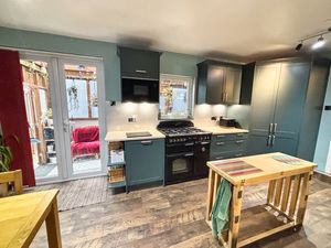 Photo 13- click for photo gallery